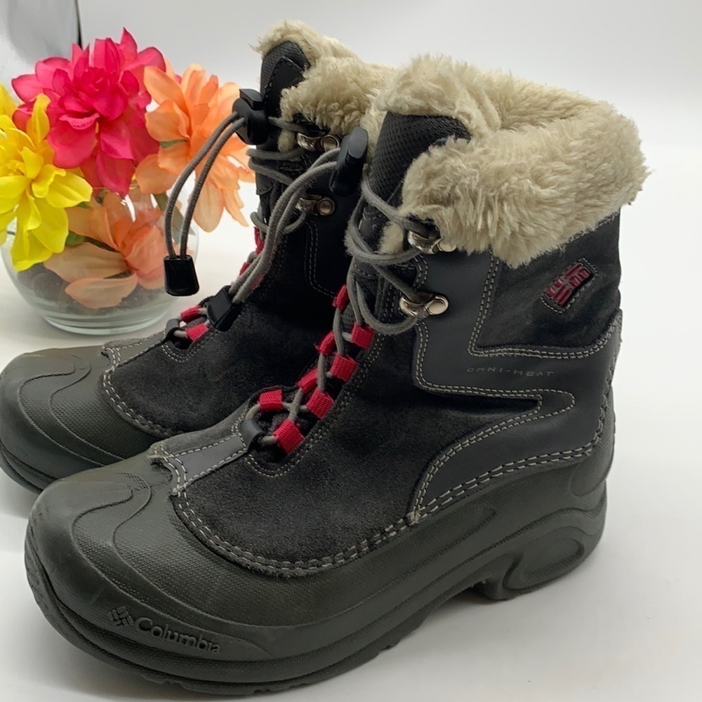 Columbia Gray Pink Girls Winter Boots Sz 4. WRB1547J